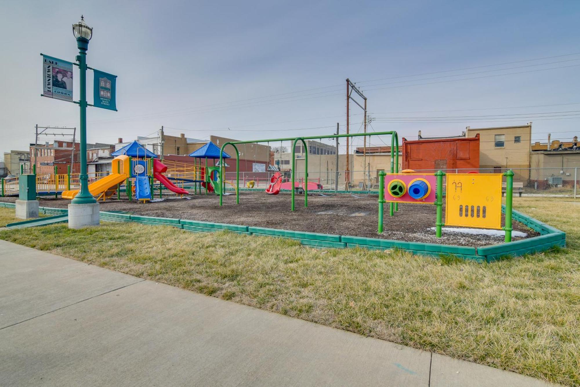 Dtwn Loft In The Heart Of Monett Pets Welcome! Zewnętrze zdjęcie